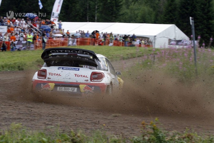 Nem akarta, de Loeb nyerte a Finn-ralit 7