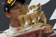 F1: Vettel nem bírt a McLarennel 36