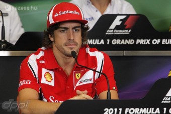 F1: Alonso tízből 7-et adott a Ferrarinak