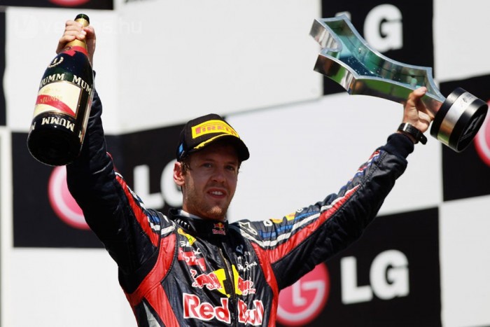 F1: Vettel elnyeli a nyomást, mint a szivacs 6