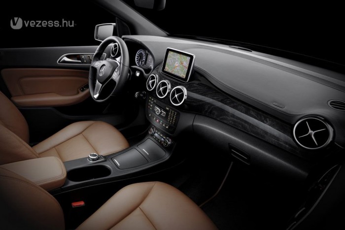 Luxusbelső az új magyar Merciben 6