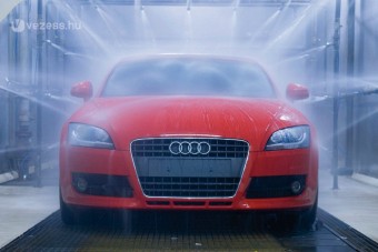 Több motor, több autó a magyar Auditól