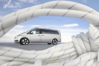 Gördülő jacht a Mercedestől