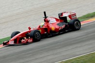 Felipe Massa egy korábbi teszten a Ferrari F60-nal