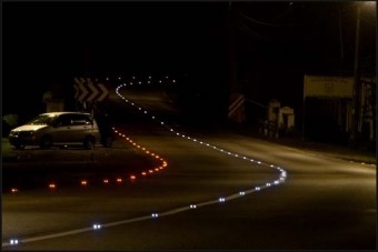 Napelemes villogók a gyalogosokért