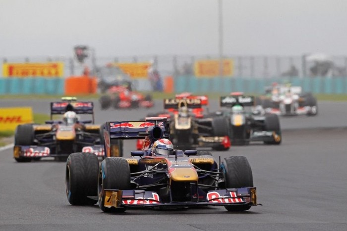 F1: Vérszemet kaptak a Red Bull-klónok