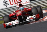 Fernando Alonso és a Ferrari 150 Italia a Hungaroringen