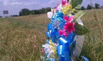 Kegyhely az autópályán elhunytaknak