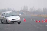 Csak szakértővel, felkészült pályán lehet krízishelyzeteket gyakorolni