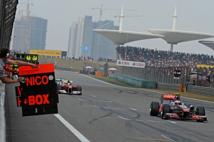 Több csapatrádiót akarnak az F1-rajongók 5