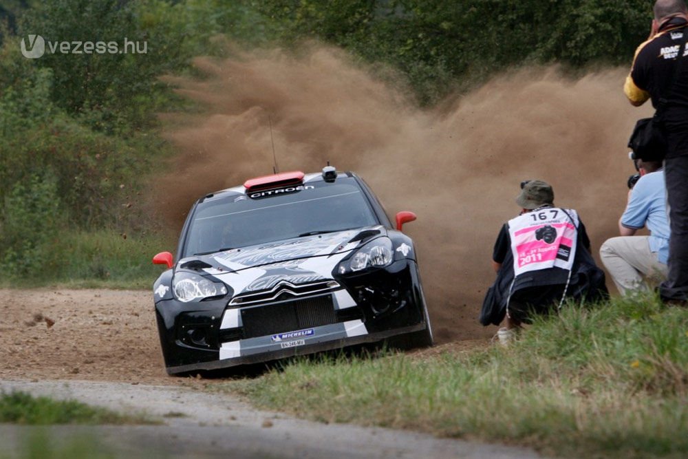 Ogier a leggyorsabb a német nyitányon 15