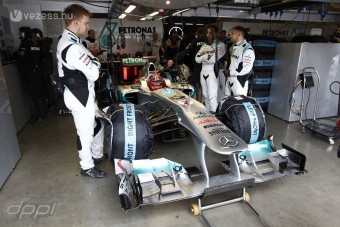 Az F1 ura sajnálja a Schumachert