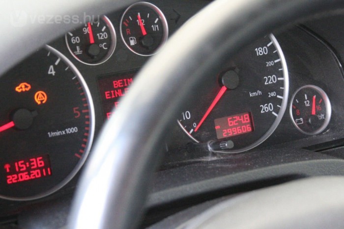 299 ezerrel nem lesz rá vevő, egy nepper eladja majd visszatekert órával 