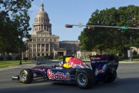 F1: Coulthard mégis rodeózott Texasban 14