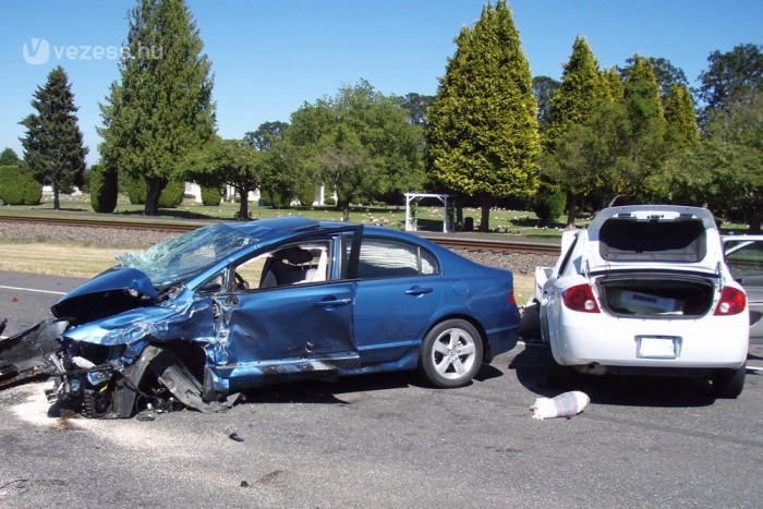 Mit tegyünk, ha külföldivel ütközünk? 6 | Vezess Mit tegyünk, ha külföldivel ütközünk? 6