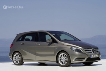 Bemutatkozott az új magyar Mercedes