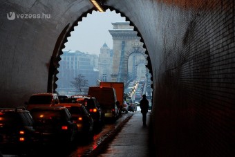 Gyorsul az átjutás az Alagúton