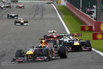 F1: Vettelék biztonságáért aggódott a Red Bull