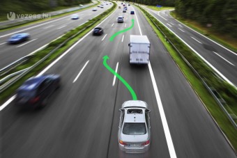 Kormányozni sem kell a BMW-ben