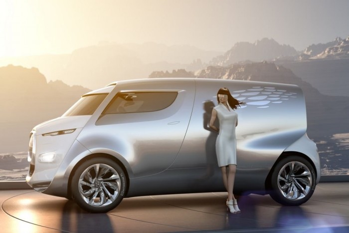 Nincs több “Mikor érünk már oda?” 10 | Vezess Kilenc személy ülhet, kettő fetrenghet benne