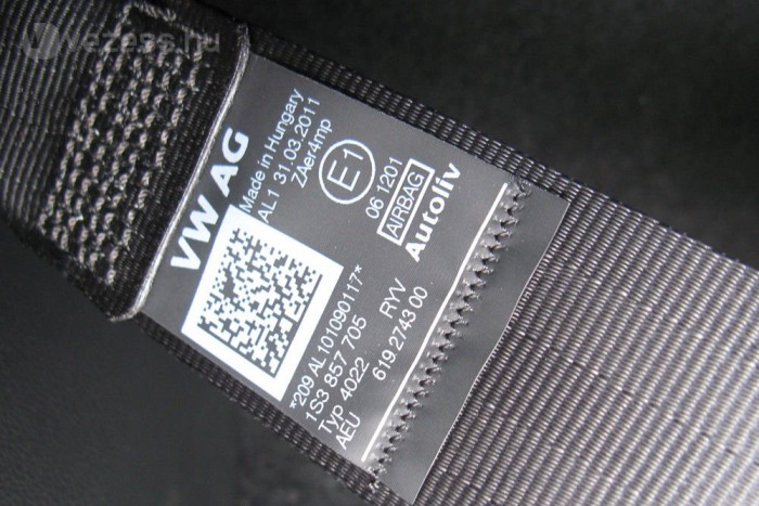 Exkluzív: vezettük a legolcsóbb Volkswagent 11 | Vezess Na tessék, mi is benne vagyunk! Az Up biztonsági öveit az Autoliv magyarországi, Sopronkövesden működő üzeme szállítja a VW pozsonyi gyára számára