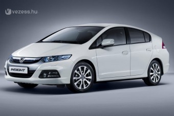Takarékosabb az új Honda Insight