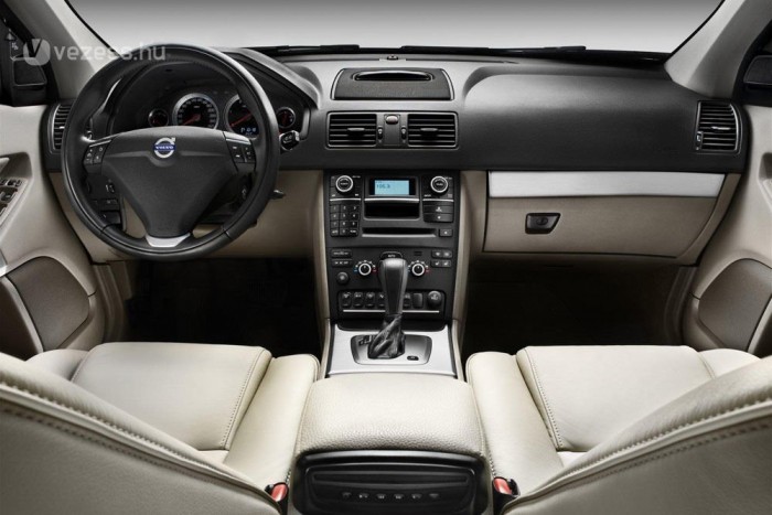 Frissítéssel marad a legnagyobb Volvo 5