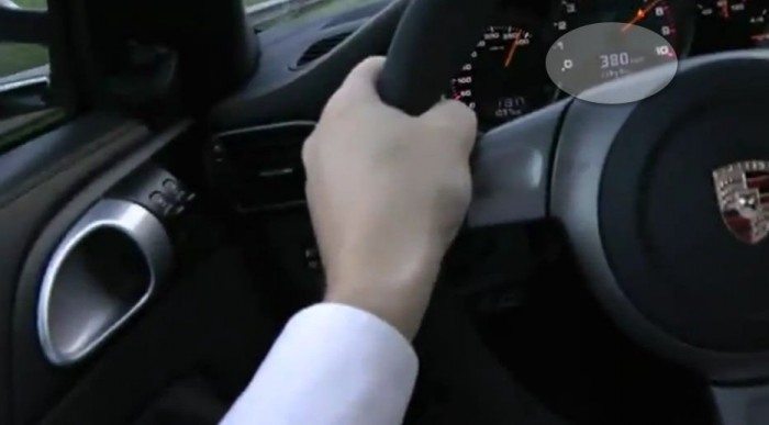 380 km/h Porschéval autópályán!