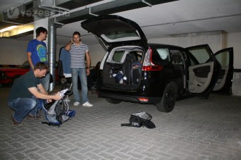 Leléptünk a gyárból