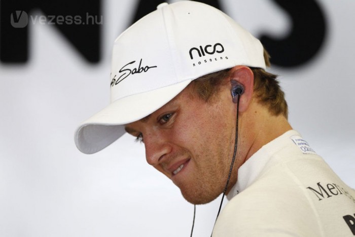 F1: 2015-ig akarja Rosberget a Mercedes