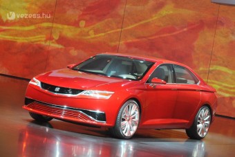 Sportszedán a SEAT-tól