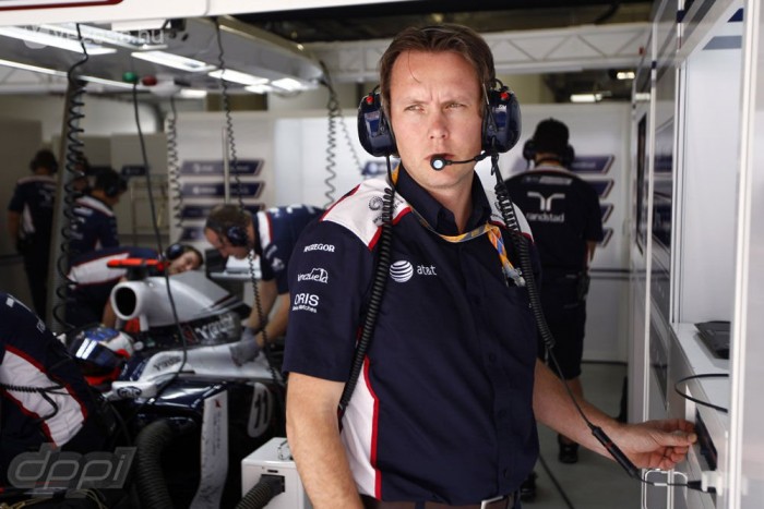 F1: A McLaren viszi a Williams-főnököt