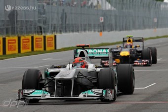 F1: Webber is kritizálja Schumachert