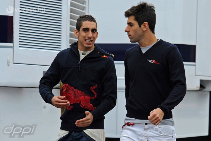 F1: Webber kitolt az ifjoncokkal