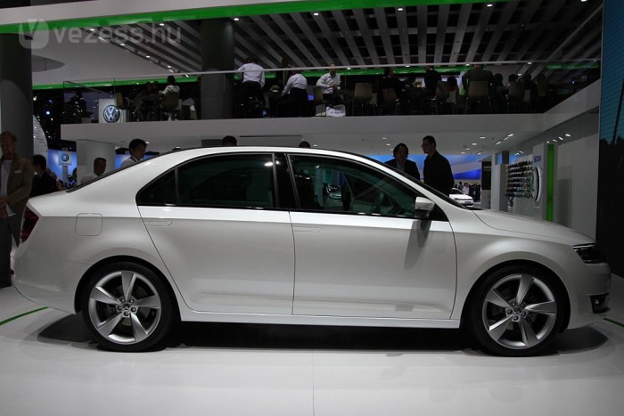 Olcsó családi autó a Skodától 6 | Vezess Kelet-Közép-Európában és főleg az-ex-szovjet piacokon van igény limuzinokra