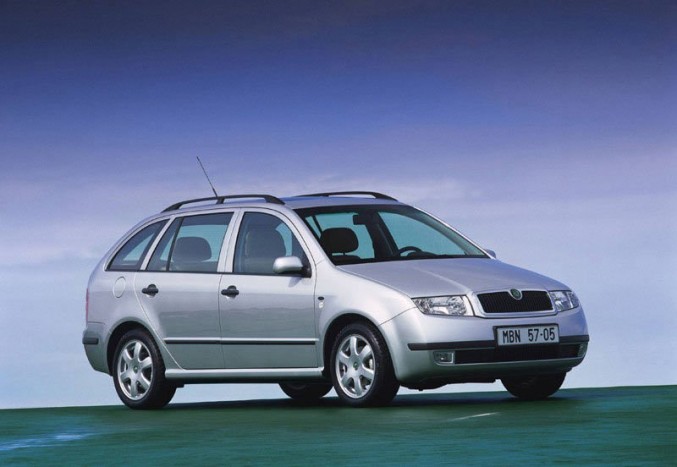 Zebrán állva mért a traffipax 8 | Vezess A Skoda Fabia kombi is a család barátja lehet, egymillió forintért