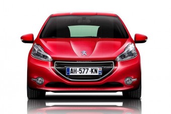 Kisebb, könnyebb lesz a Peugeot 208