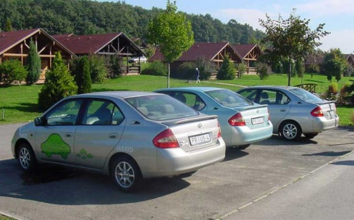 40 százalékos vám növelte a Prius árát, mert Japánban gyártotta a Toyota