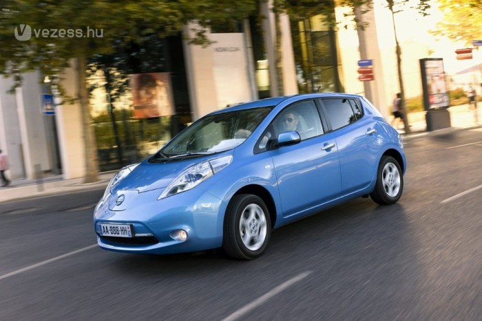 Távolsági villanyautóért dolgozik a Nissan 3