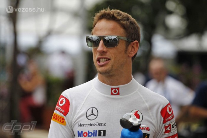 F1: Button lerövidítené Szingapúrt