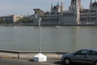 Totemoszlopok vadászhatnak országszerte a csaló autósokra