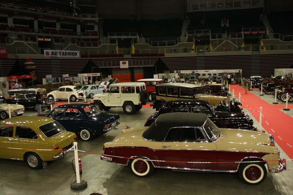 Ez a harmadik nagyszabású budapesti veteránautó kiállítás az Oltimer Expo és az Oldtimer Show mellett