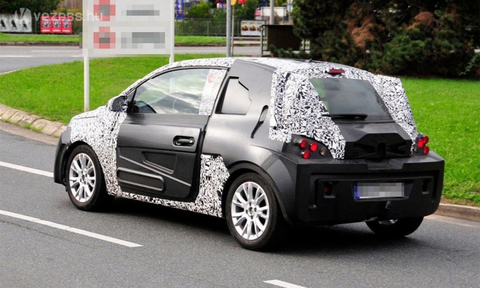 Kémfotók az Opel új kisautójáról 3