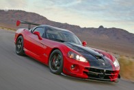 Dodge Viper a leggyorsabb utcai autó 2