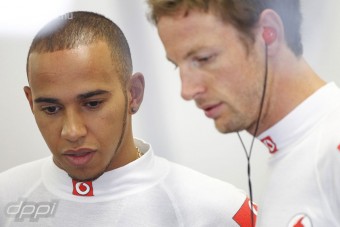 Hamilton: Button jobb nálam!