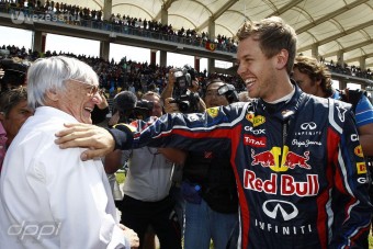 F1: Így lassítaná Vettelt Ecclestone