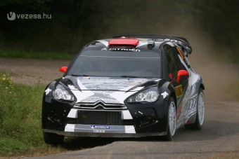 Bizarr balesetben búcsúzott Räikkönen