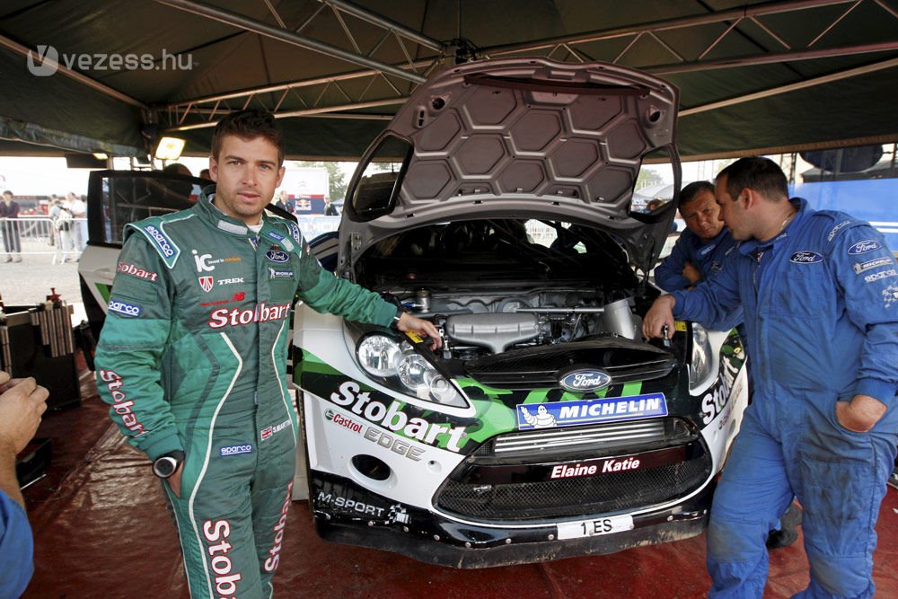 Motorhibával is Loeb az első számú 4