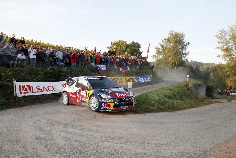 Motorhibával is Loeb az első számú 21