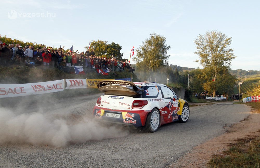 Motorhibával is Loeb az első számú 22